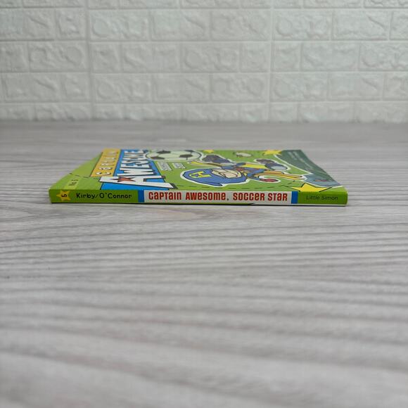 Captain Awesome Soccer Star #5 Stan Kirby Children's Chapter Book Humor Sports - Picture 3 of 6